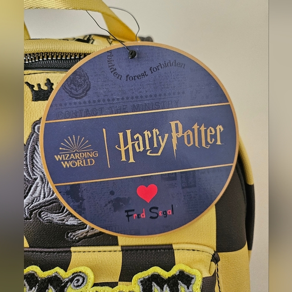 Fred Segal x Harry Potter Mini Backpack - Hufflepuff Edition - Picture 7 of 8